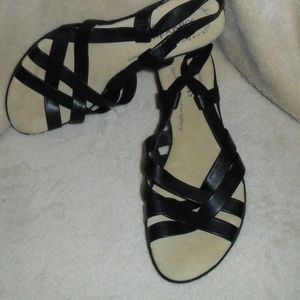 Naturalizer Black Leather  Wedge sz 7 FINAL PRICE!